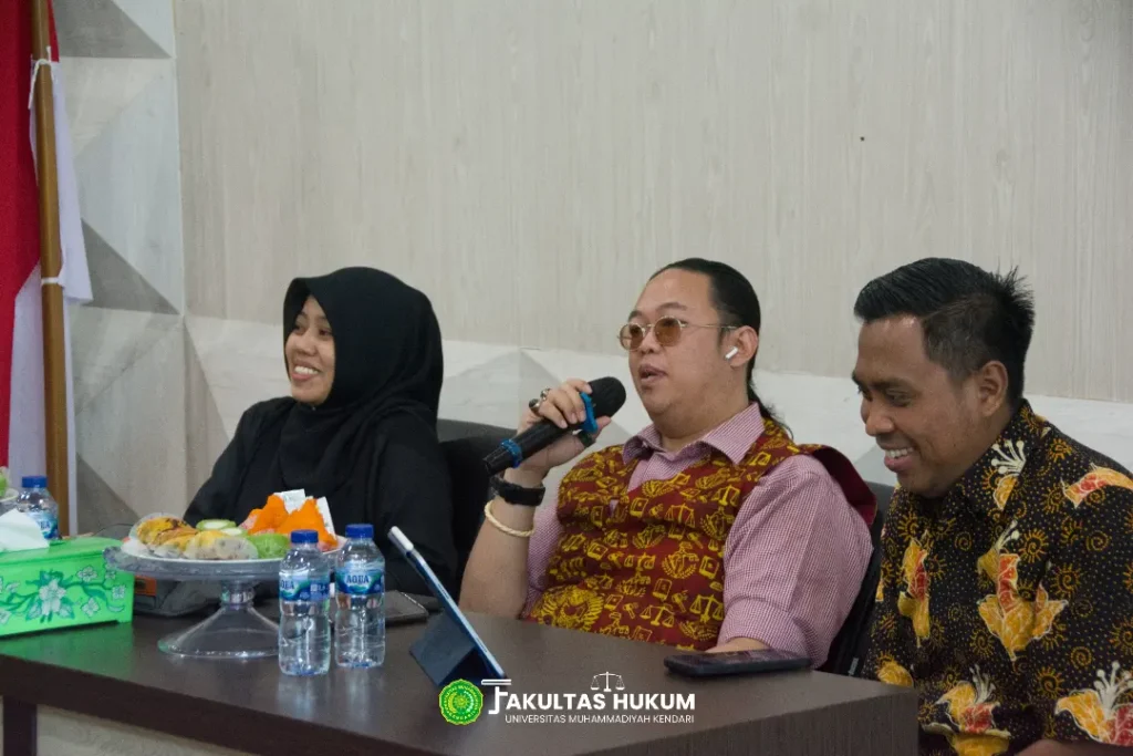 Faculty of Law Holds Public Lecture with the Theme "Legal Aspects of Banking Contracts"